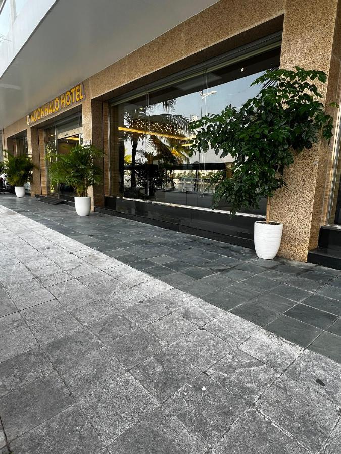 Moon Halo Hotel ハロン エクステリア 写真